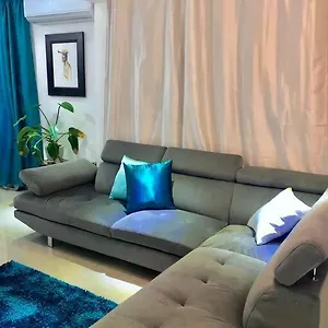  Holiday home Spacius 4br In Trendy Loiza St, Near